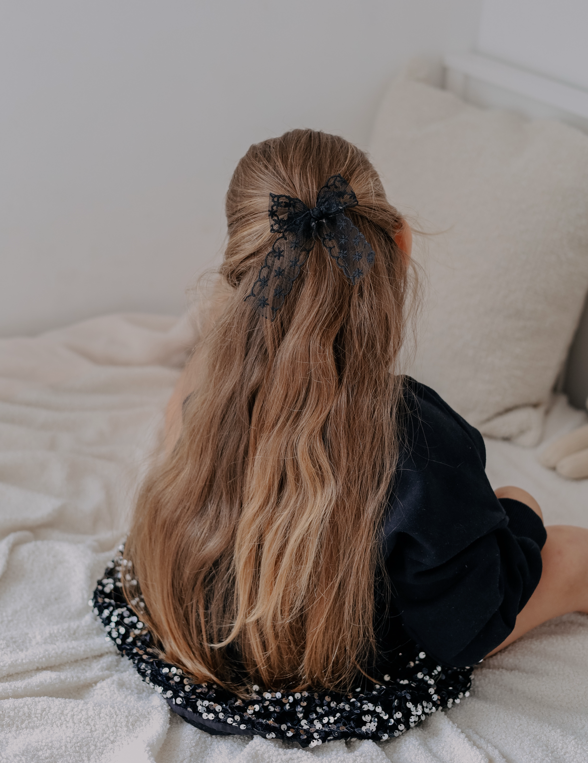 Longtail Bow | Noir Lace