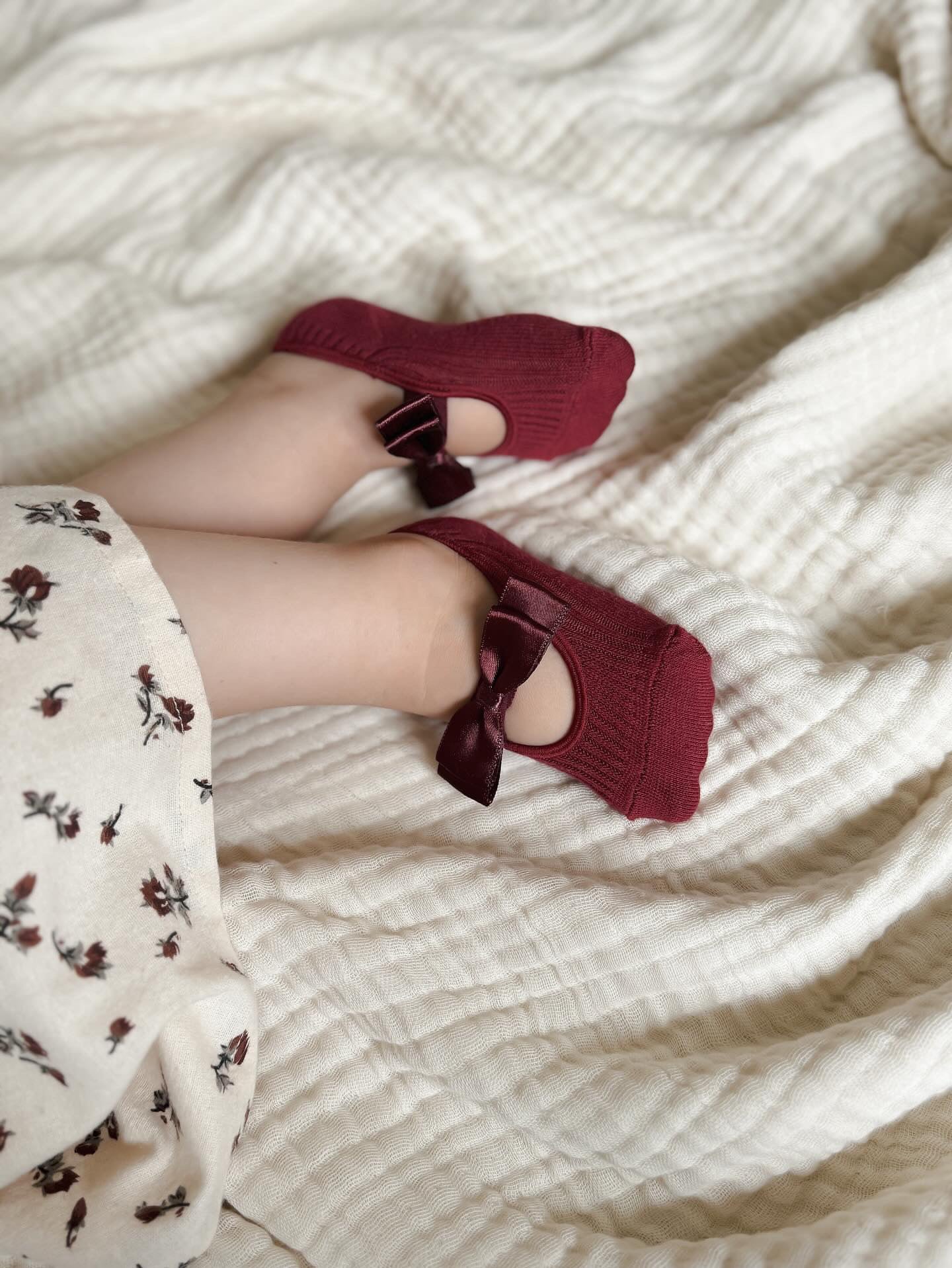 Satin Bow Socks | Crimson