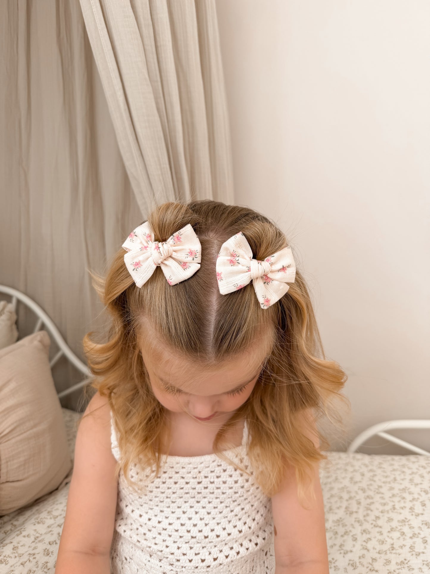 Pinwheel Pigtail Bows | Azalea Floral