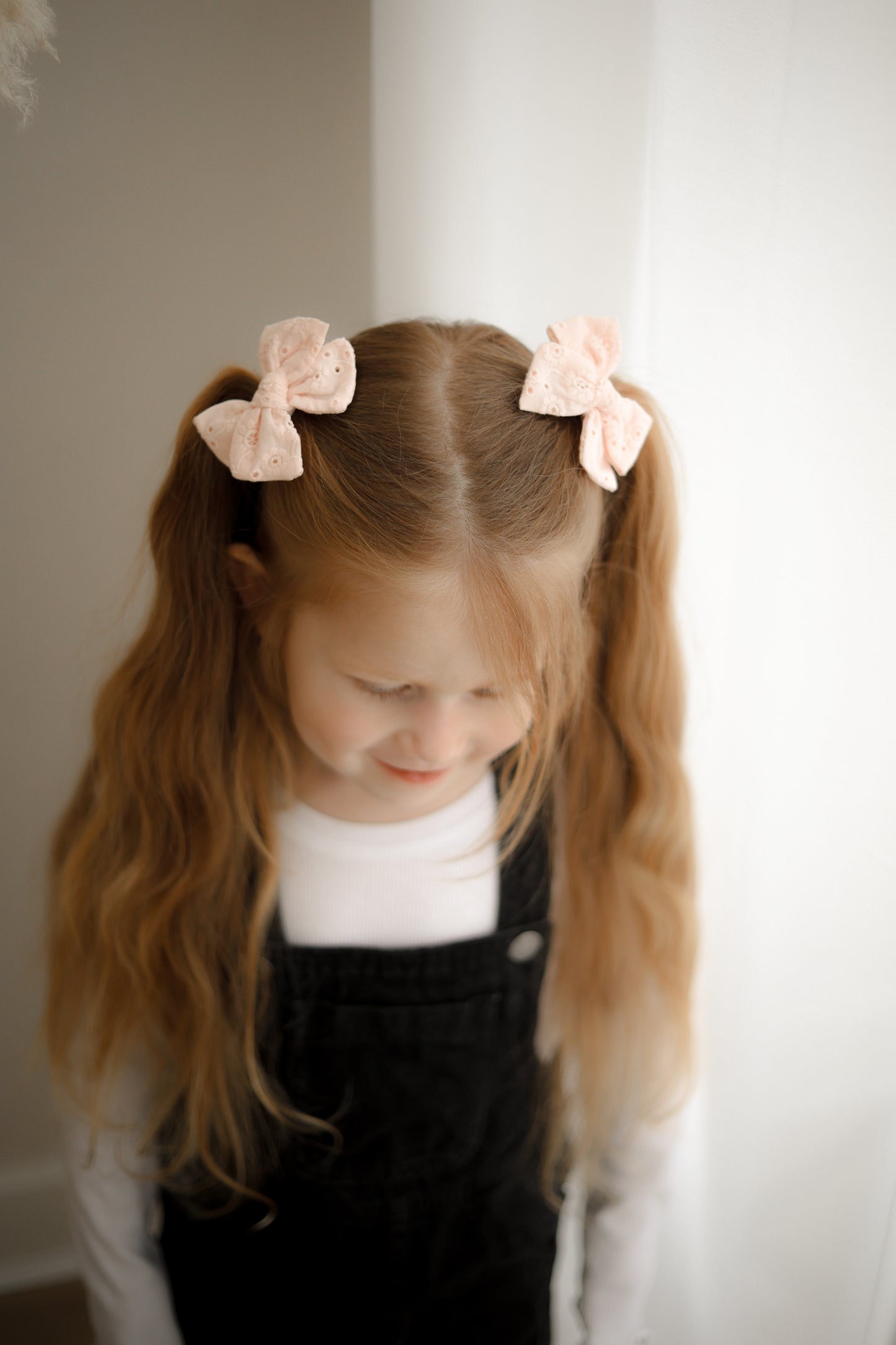 Petite Pinwheel Pigtail Bows | Blushing Peach Broderie