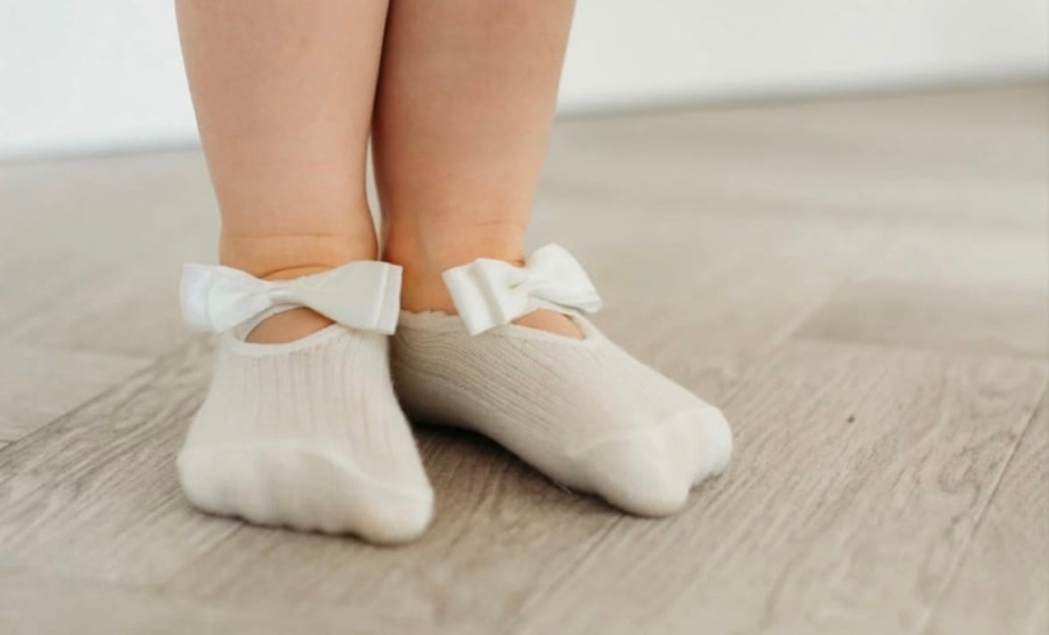 Satin Bow Socks | Ivory