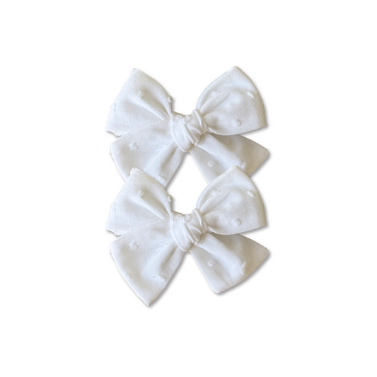 Petite Pinwheel Pigtail Bows | Winter White