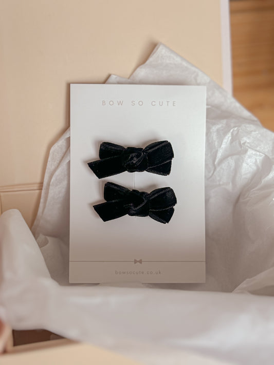 Mini Bow Clips | Black Velvet