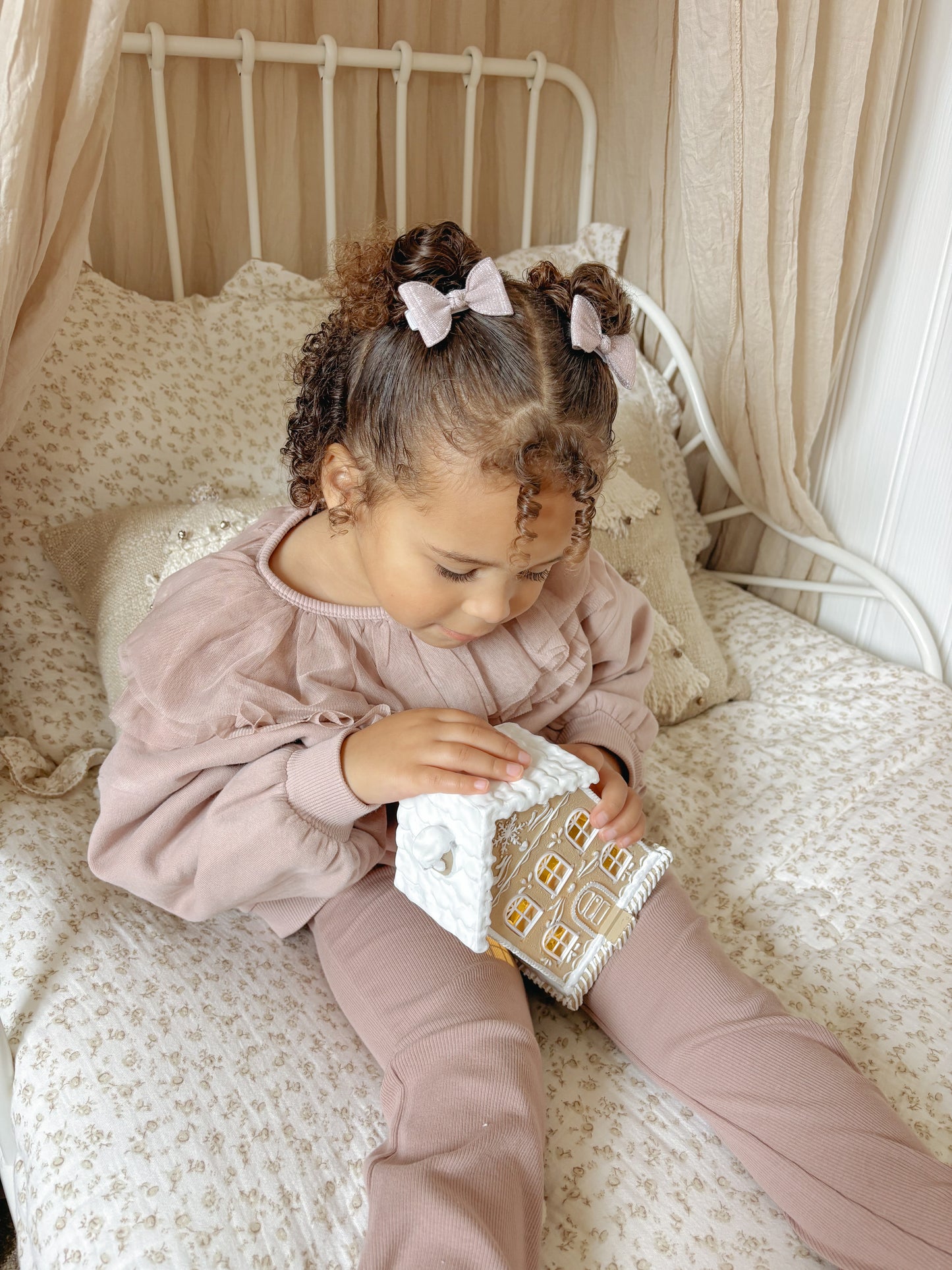 Knotted Pigtail Bows | Fairydust