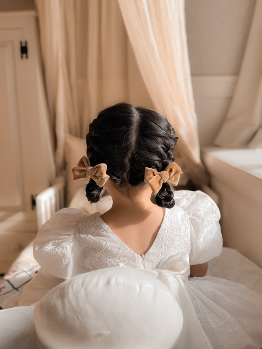 Classic Pigtail Bows | Golden Tan Velvet