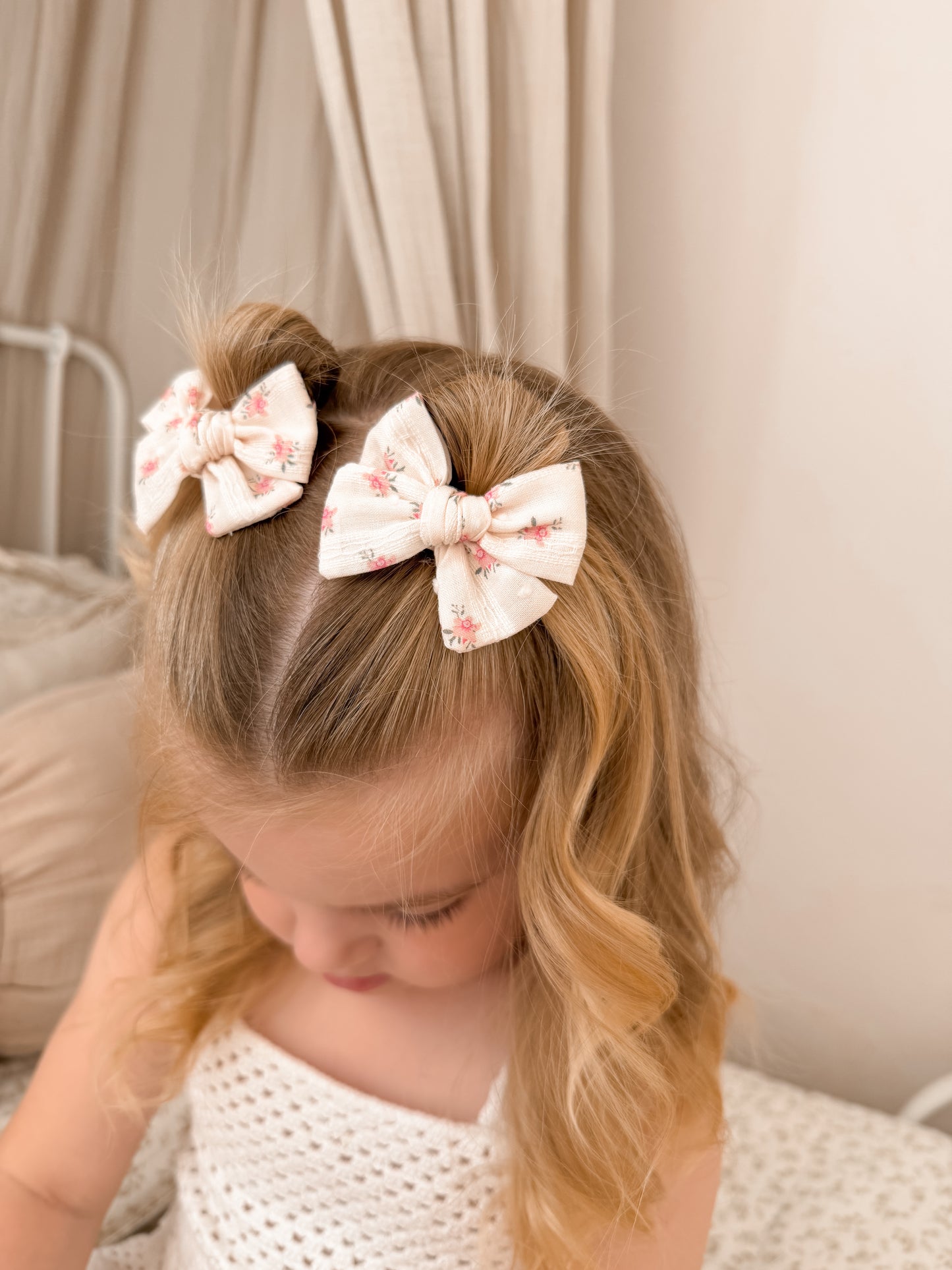 Pinwheel Pigtail Bows | Azalea Floral
