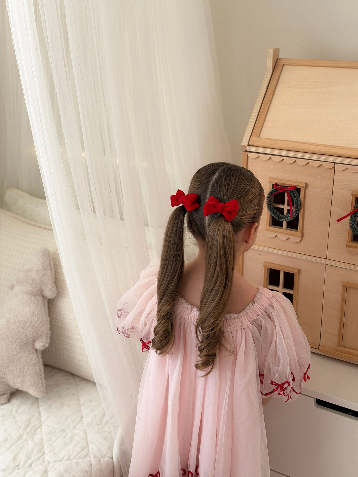 Classic Pigtail Bows | Rudolph Red Velvet Shimmer