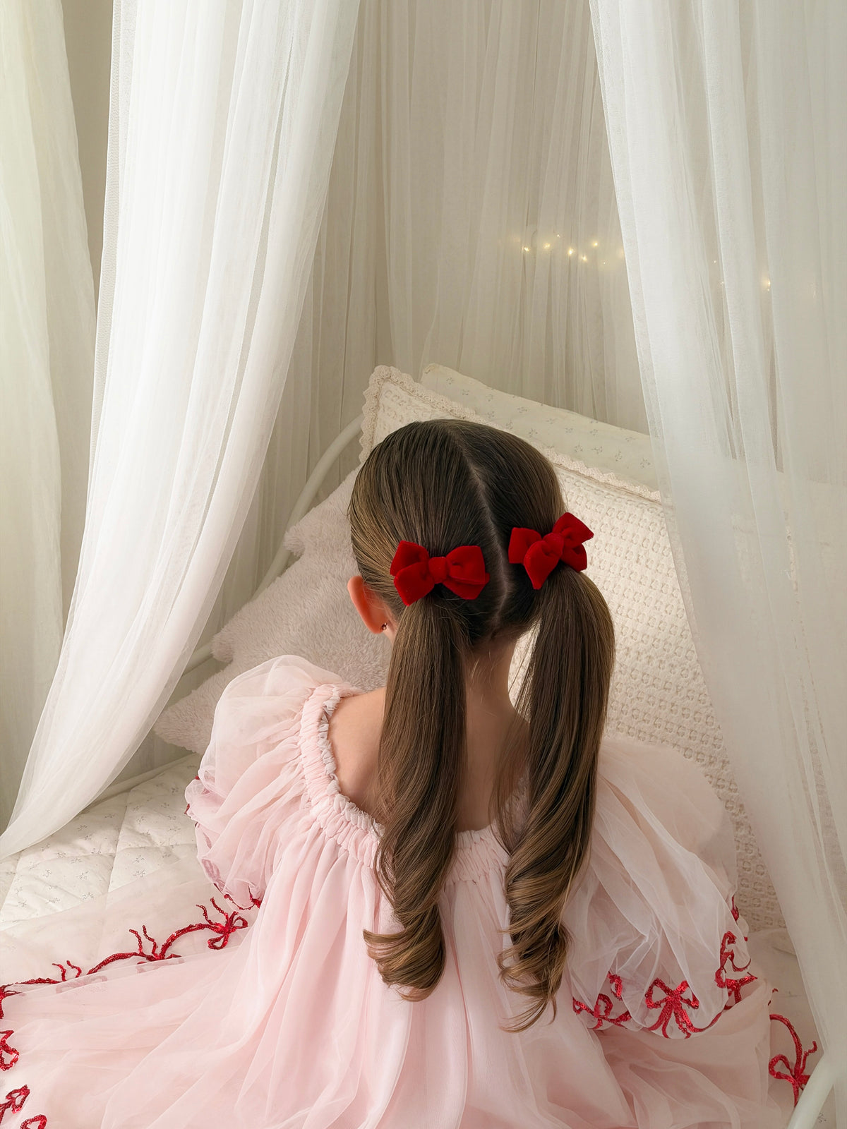 Classic Pigtail Bows | Rudolph Red Velvet Shimmer